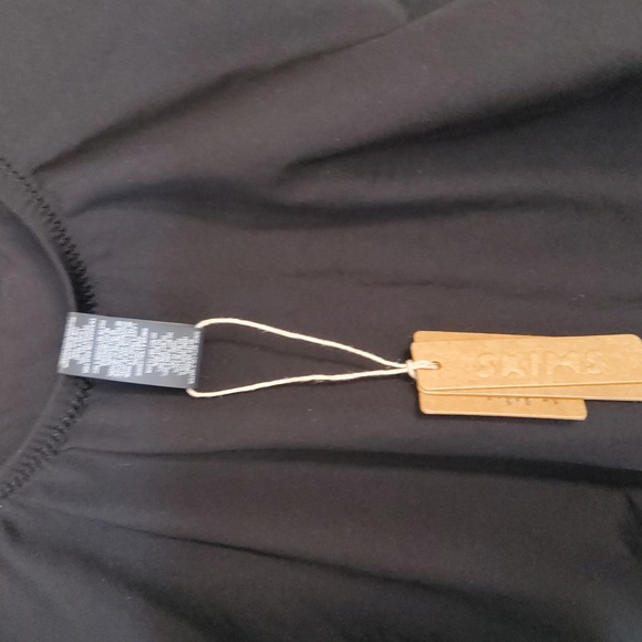 SKIMS Scoop Neck OnePiece Swimsuit 3X - Picture 15 of 16